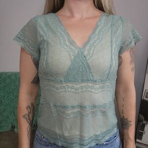 The Limited Y2k Lace Top Size Medium
